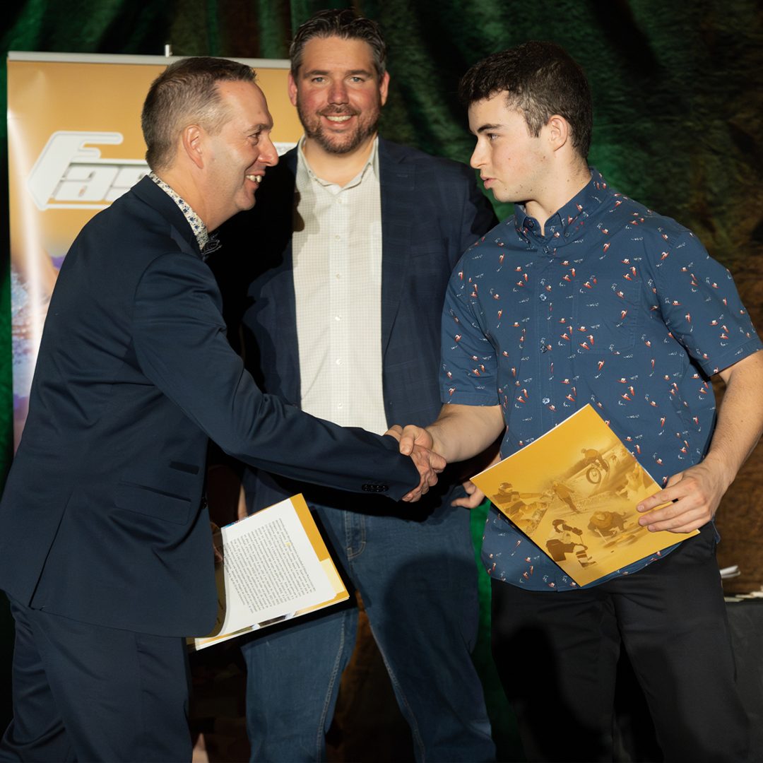 Procédure de demande de bourses
Pour faire une demande de bourses à la Fondation d'Aide au Sport Amateur de Portneuf, nous vous invitons dans un premier temps, à prendre connaissance des exigences d'admissibilités énumérées ci-dessous puis remplir le formulaire correspondant à votre demande. 